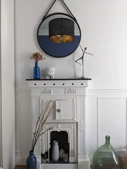 Cosy 2-Bedroom In Montmartre Parijs